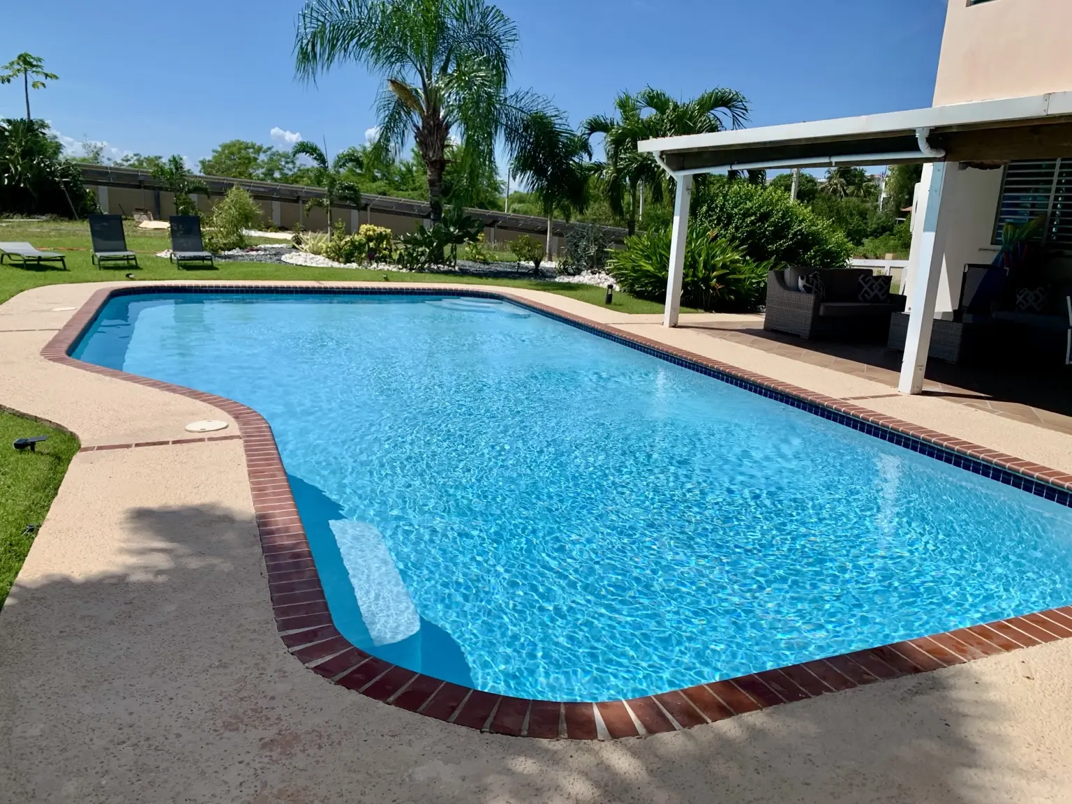 Majestic Oasis private pool and covered terrace